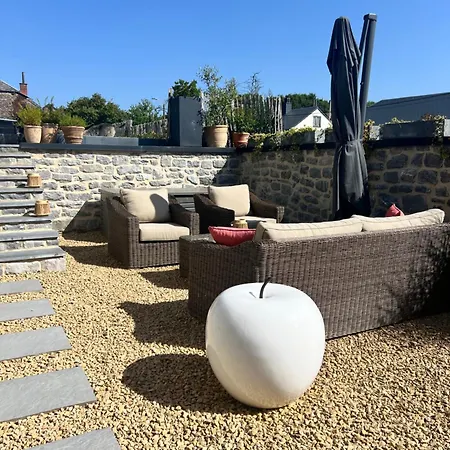 La Lanterne Konukevi Heer