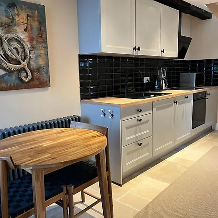 La Lanterne Konukevi *