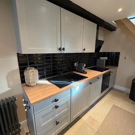 Konukevi La Lanterne Heer